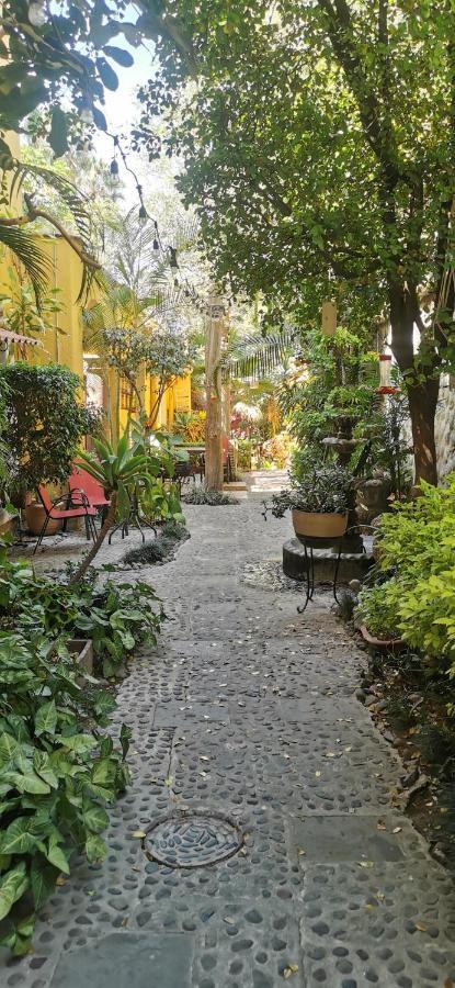 Hotel Rosa Morada Tlaquepaque Kültér fotó